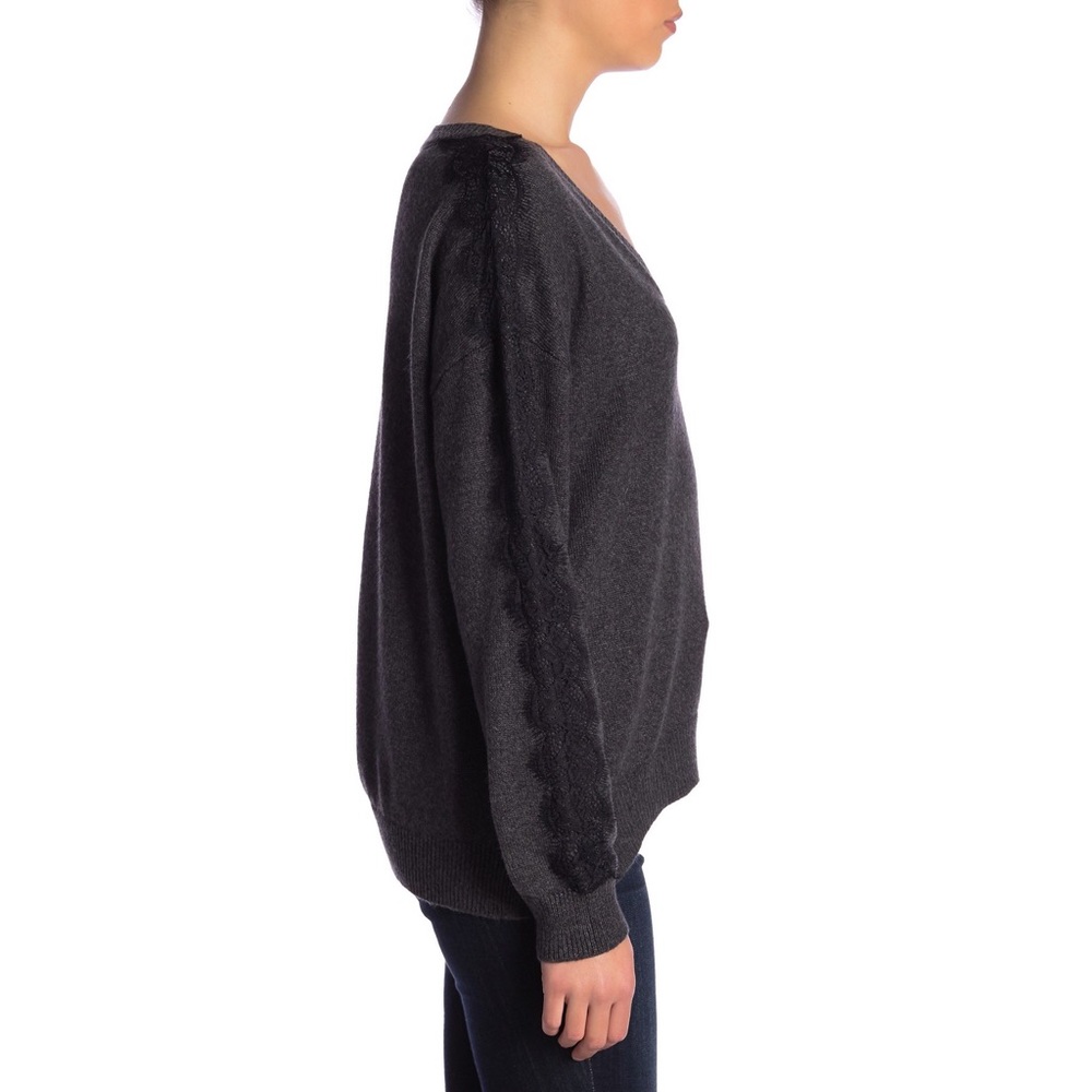 NEW 14th&Union Lace Trim V-neck Sweater - Picture 3 of 7